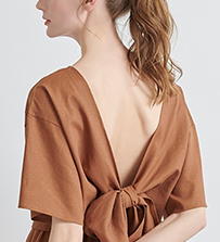 ヌーブラなら簡単・キレイにバストメイク！