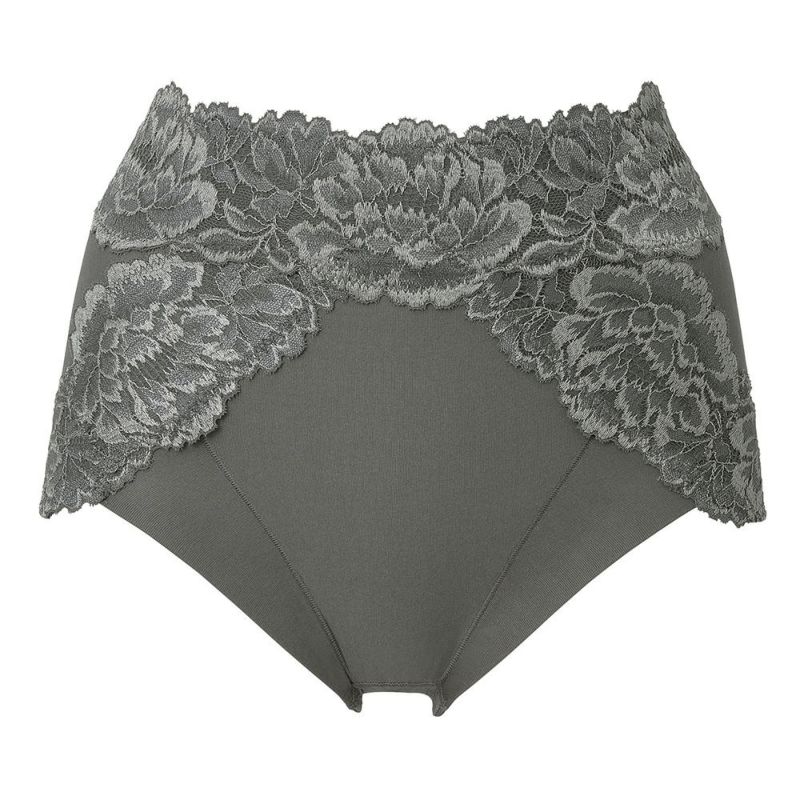 チャコールグレイ